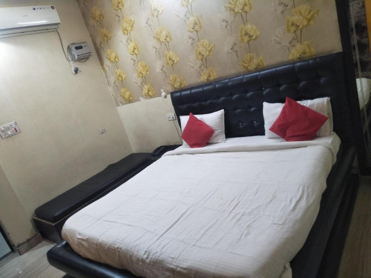 Hotel Shiv Mahima Inn By Wb Inn Allāhābād Junction Exterior foto